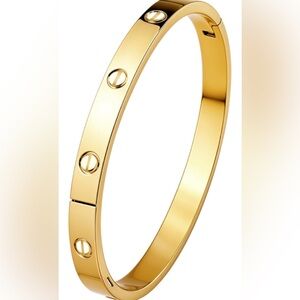 Bracelet love gold bangle NEW